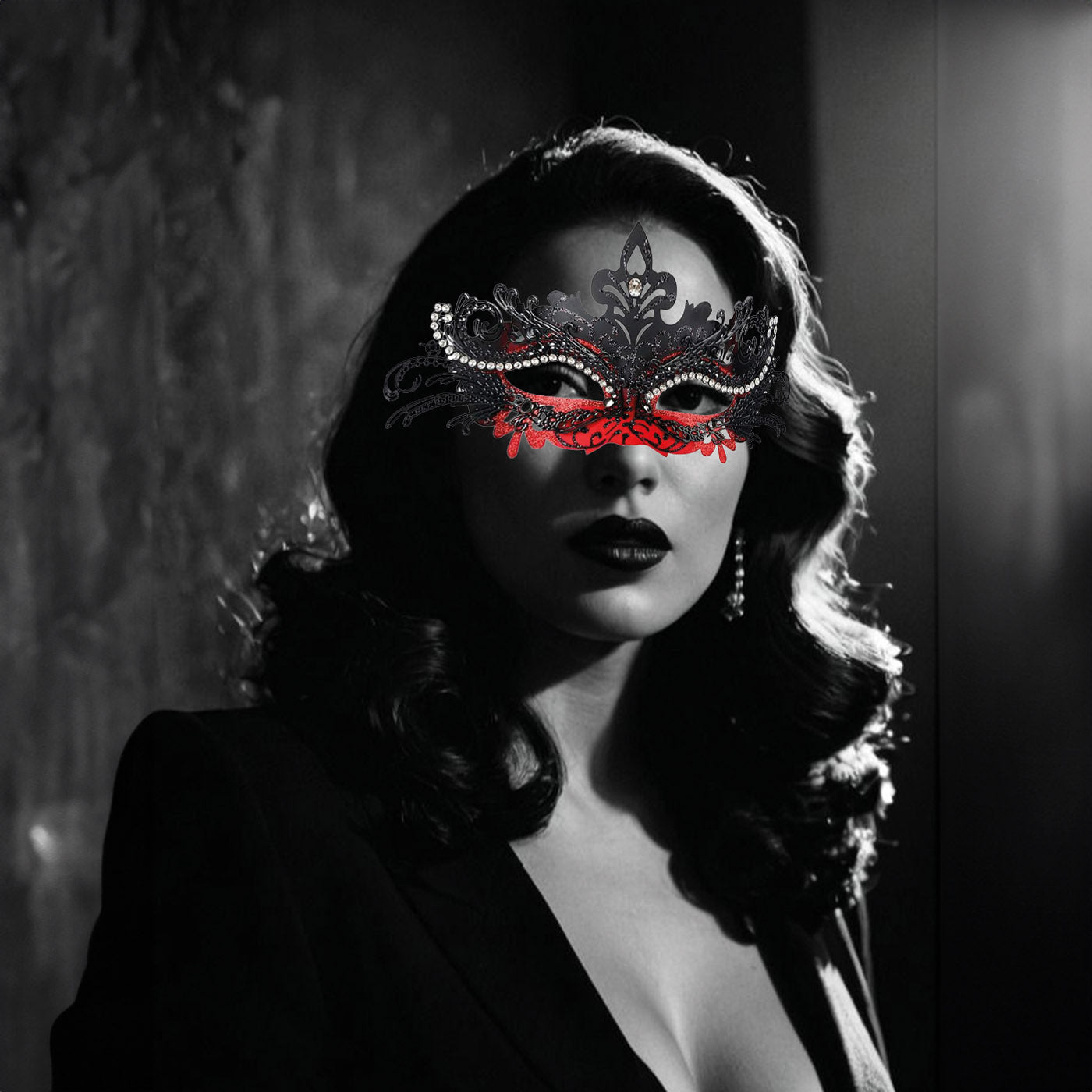 Masque Mascarade Carnaval Venise Noir et Rouge