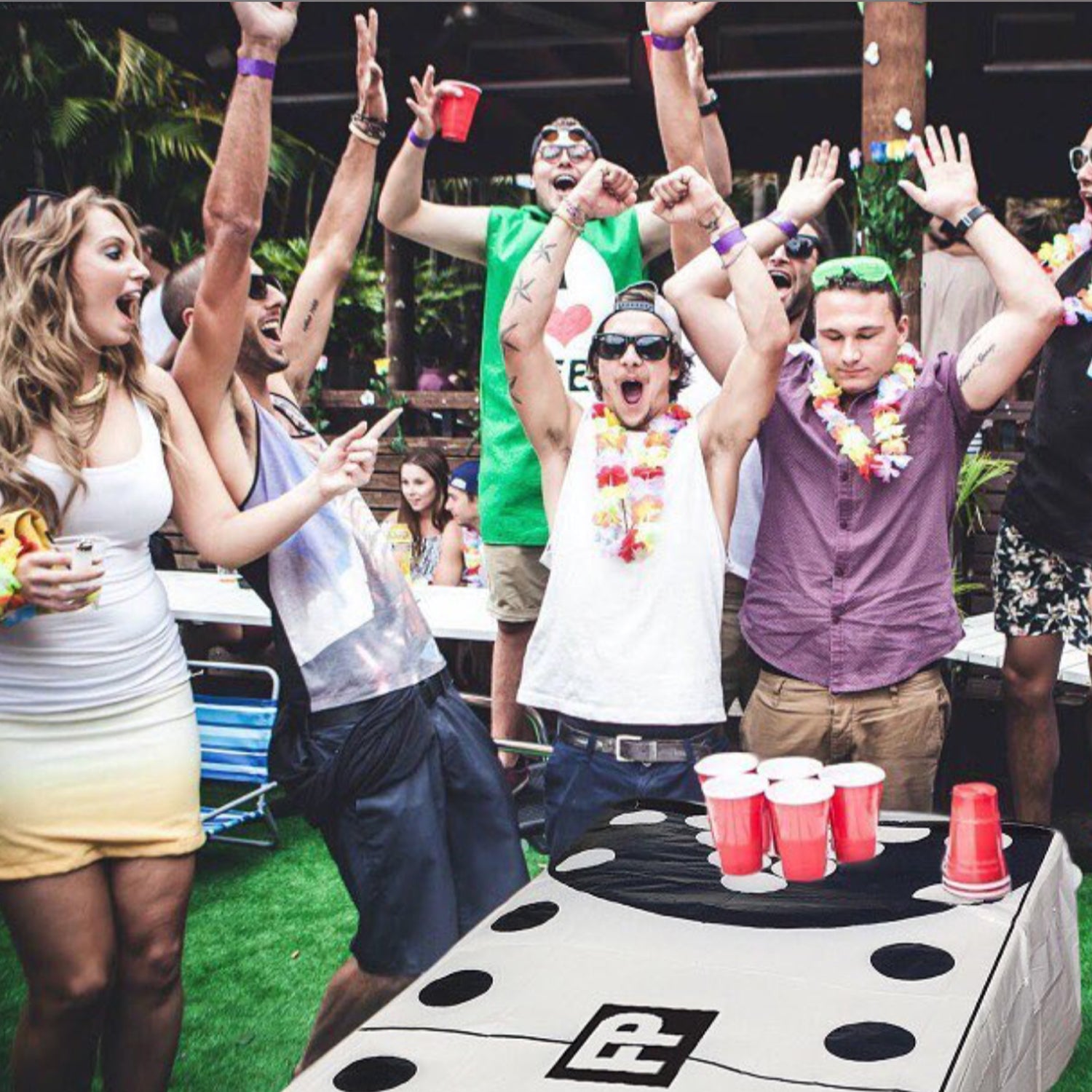 Kit Beer Pong avec Racks